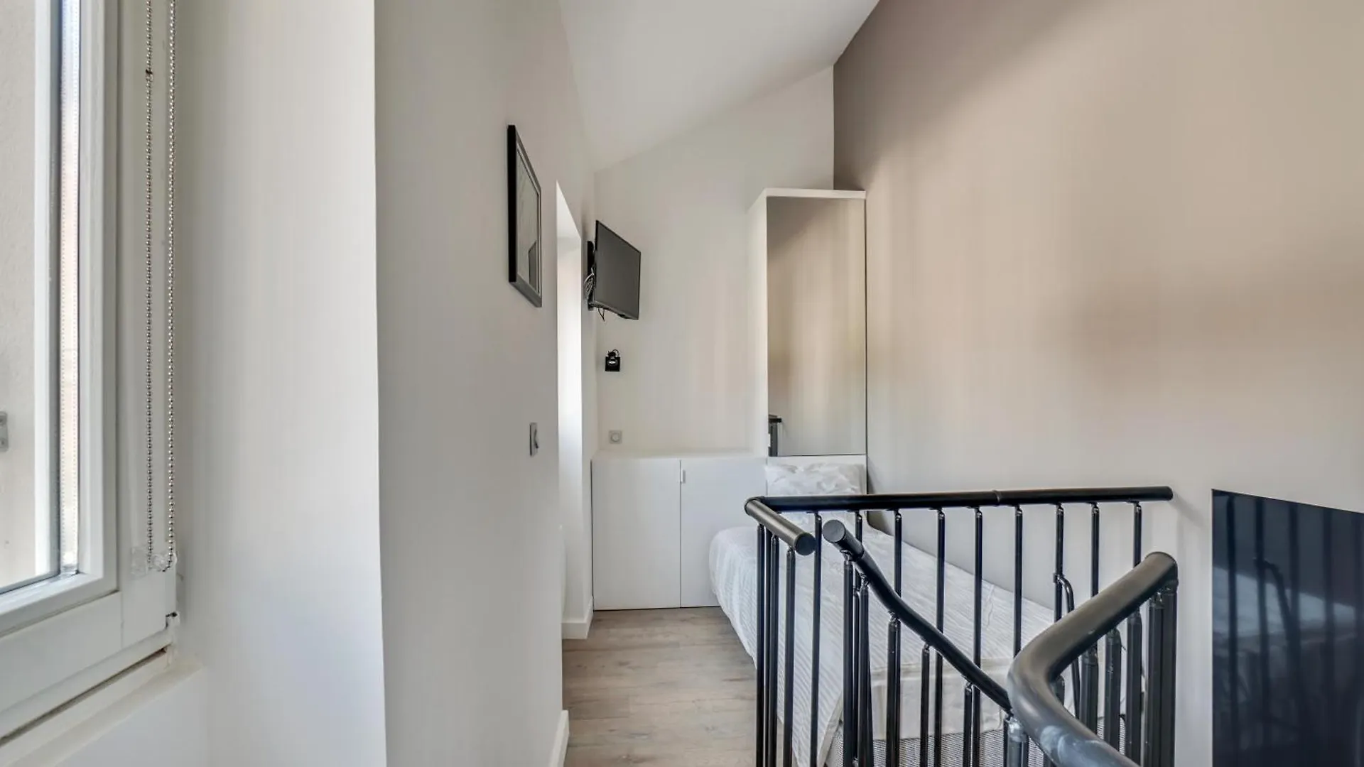 Apartment 07 Tour Eiffel - Maison Pour 5 Personnes Paris France