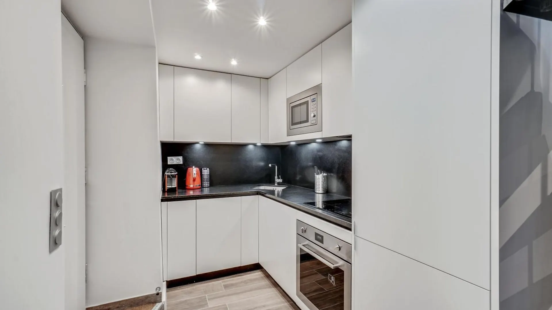 07 Tour Eiffel - Maison Pour 5 Personnes Paris Apartment